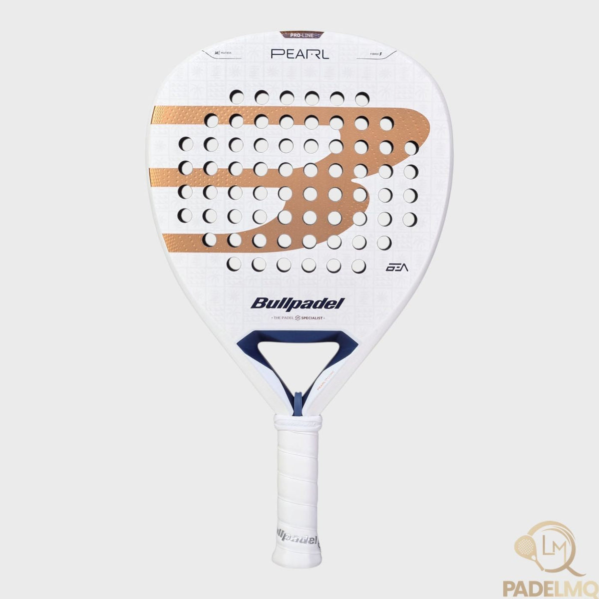 Bullpadel Pearl 2027 padelracket – voorzijde met slagvlak – PadeLMQ